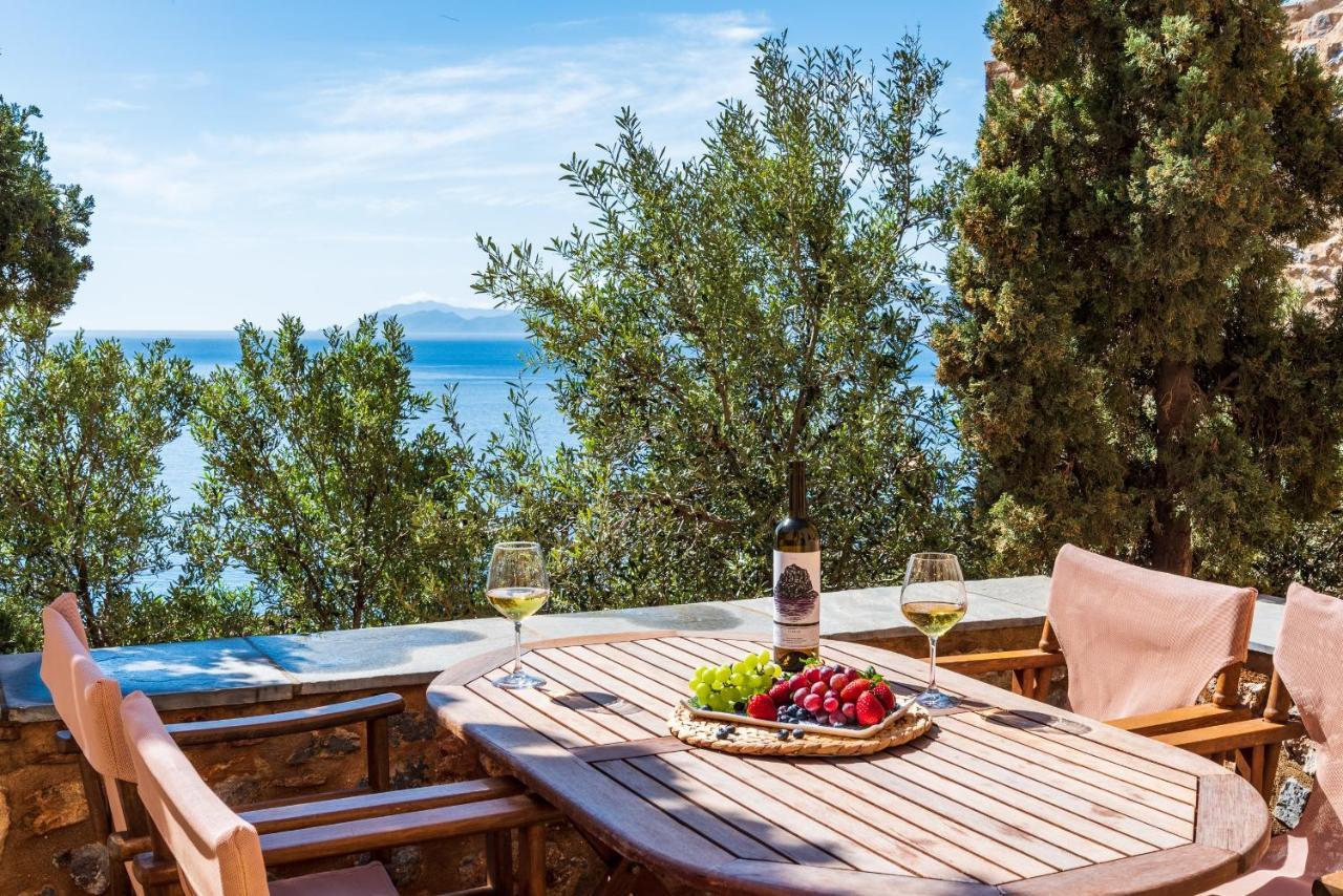 Kyklamino Castlehouse Villa Monemvasia Exterior photo